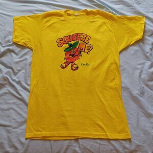 Vintage 1970s Unbranded RN 13765 Squeeze Me! Florida Yellow T-Shirt Adult Large